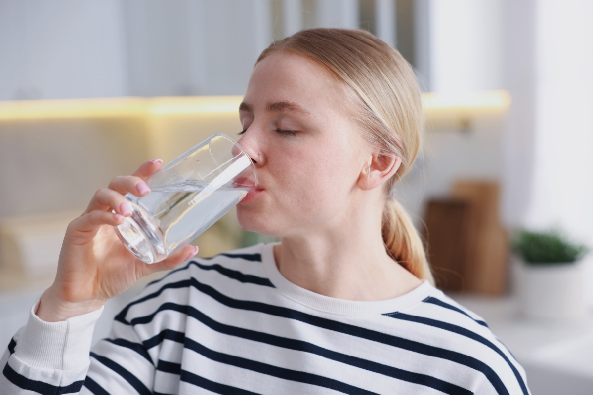 Proper Hydration for Healthy Gums